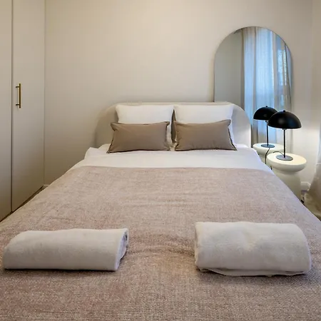 Apartment Rentplanet - Braniborska 74