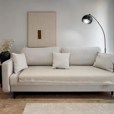 Rentplanet - Braniborska 74