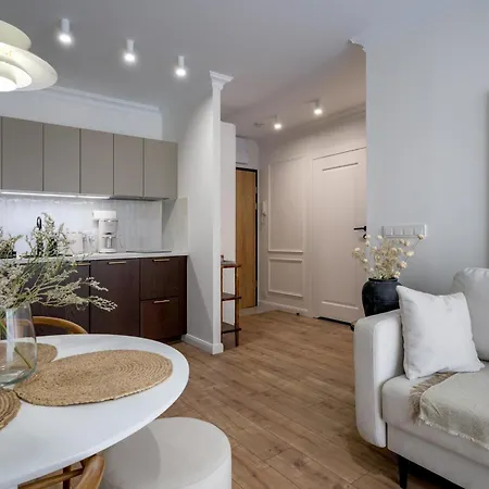 Rentplanet - Braniborska 74 * Вроцлав