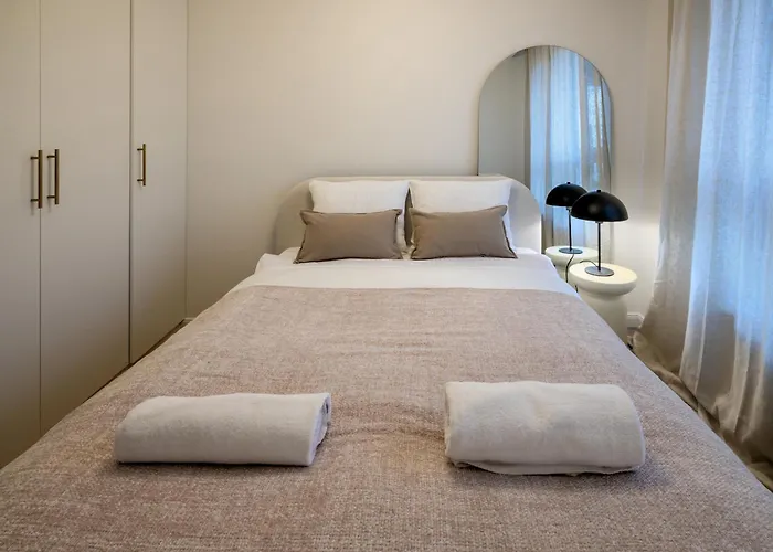 Apartment Rentplanet - Braniborska 74